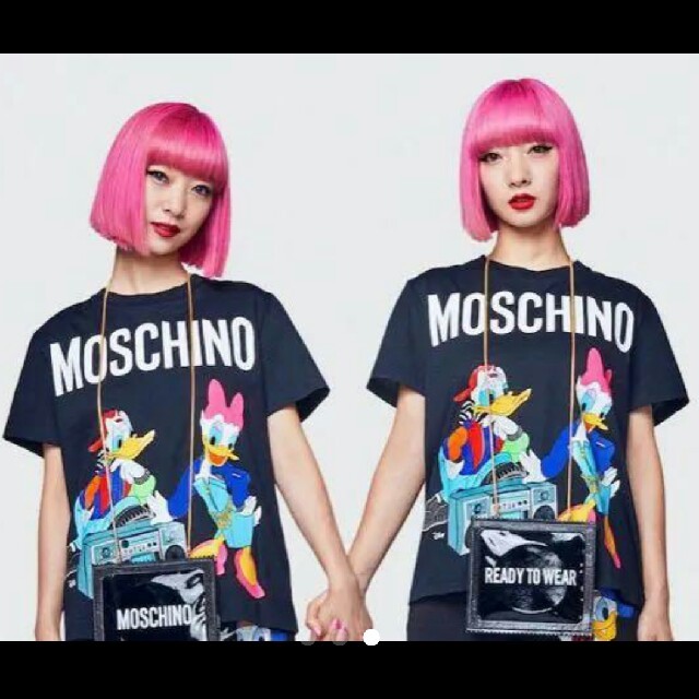 H&M(エイチアンドエム)のH&M×MOSCHINOドナルドデイジー柄Tシャツ*ディズニー*ストリート レディースのトップス(Tシャツ(半袖/袖なし))の商品写真