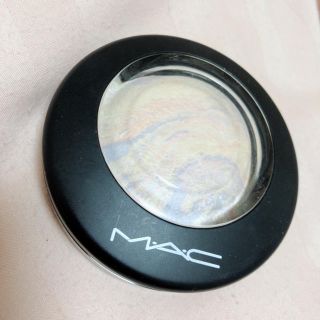 マック(MAC)のMACハイライト(フェイスパウダー)