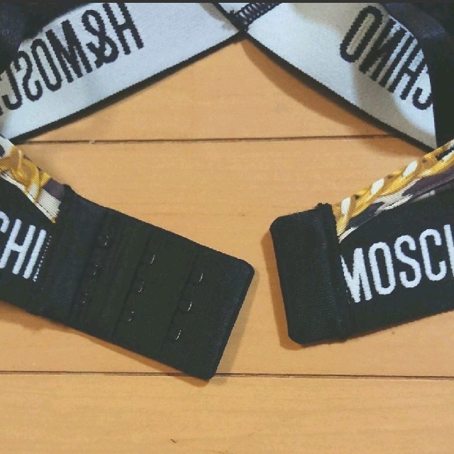 H＆M MOSCHINO コラボ ソフトブラ