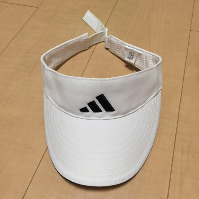 adidas(アディダス)のadidas★サンバイザー レディースの帽子(キャップ)の商品写真