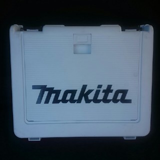 マキタ(Makita)のmakita マキタ　TD138DRFX  インパクトドライバーケース(その他)