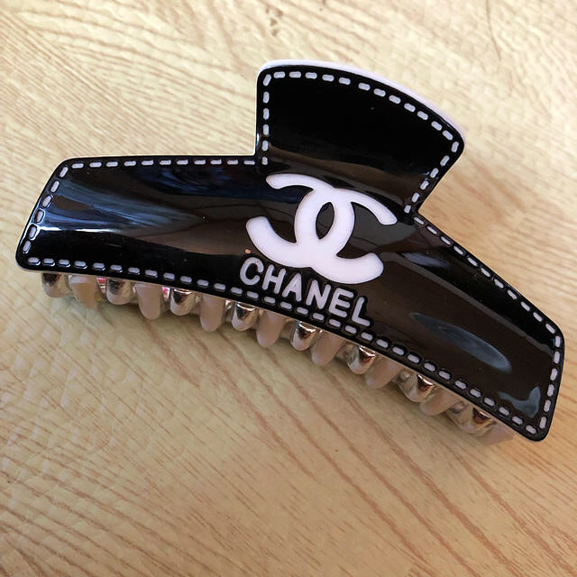 CHANEL - CHANEL ヘアークリップの通販 by り｜シャネルならラクマ