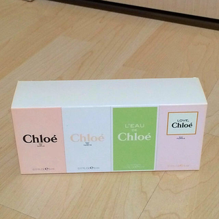 クロエ(Chloe)のミニ香水4点セット(その他)