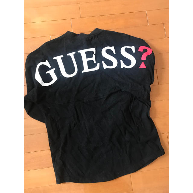 GUESS(ゲス)の専用 メンズのトップス(Tシャツ/カットソー(七分/長袖))の商品写真