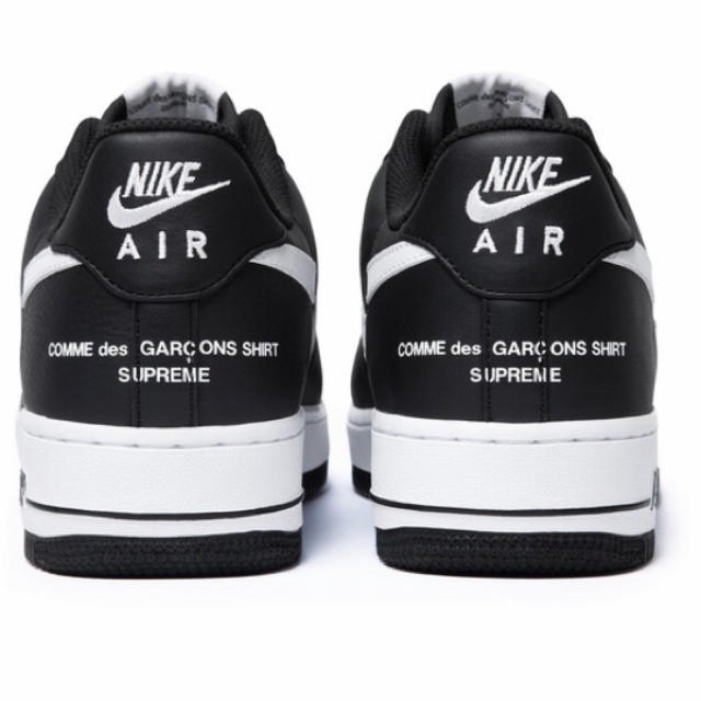 Supreme NIKE AIR FORCE 1 LOW × 1