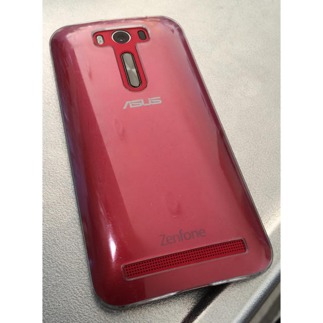 ASUS(エイスース)のASUS zenfone2 laser スマホ/家電/カメラのスマートフォン/携帯電話(スマートフォン本体)の商品写真