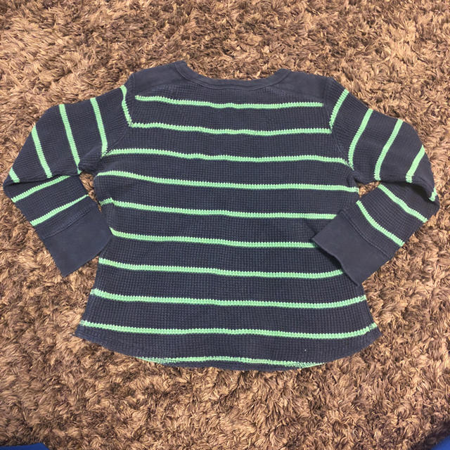 babyGAP(ベビーギャップ)のBABY GAP ワッフル ボーダー ロンT 95 キッズ/ベビー/マタニティのキッズ服男の子用(90cm~)(Tシャツ/カットソー)の商品写真