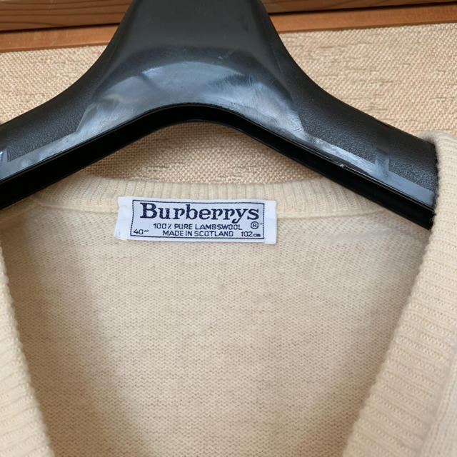 BURBERRY(バーバリー)のBurberry白ニットセーター レディースのトップス(ニット/セーター)の商品写真