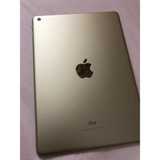 アイパッド(iPad)のipad 第５世代 32G wi-fiモデル 【壁掛け】(タブレット)