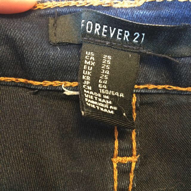 FOREVER 21(フォーエバートゥエンティーワン)のForever21 ハイウエストスキニー レディースのパンツ(デニム/ジーンズ)の商品写真