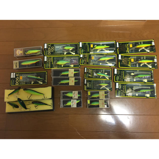 Megabass(メガバス)のメガバス マットタイガー24個セット 新品未使用 スポーツ/アウトドアのフィッシング(ルアー用品)の商品写真