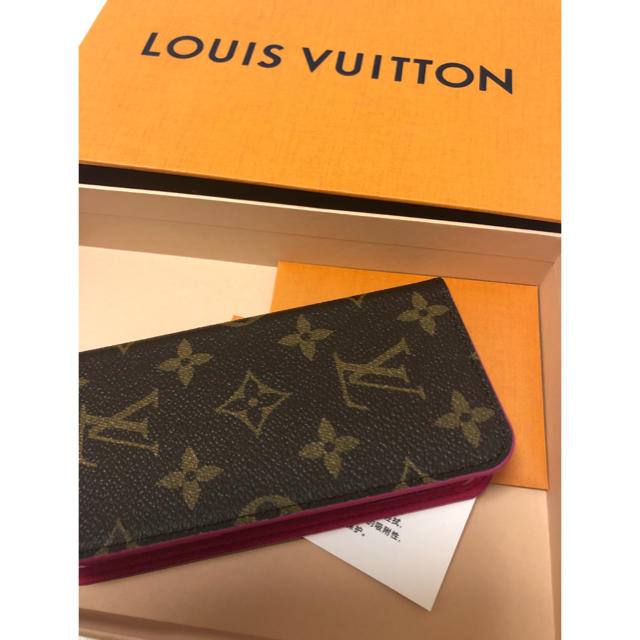 LOUIS VUITTON - ルイヴィトン♡新品iPhone8ケース♡の通販 by ♡♡♡｜ルイヴィトンならラクマ
