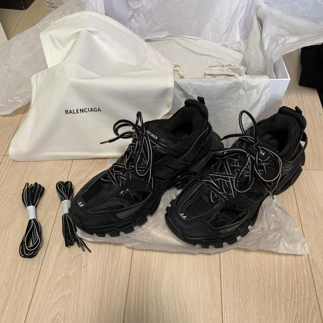日本最大の Balenciaga - zzz スニーカー - www.mahweb.com