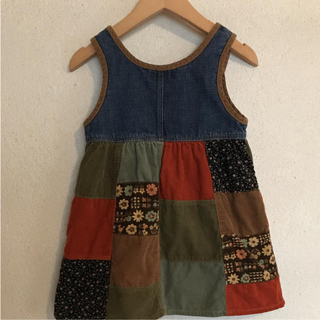 papp(パプ)のPAPPパッチワークジャンパースカートワンピース100 キッズ/ベビー/マタニティのキッズ服女の子用(90cm~)(ワンピース)の商品写真