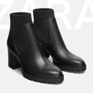 ザラ(ZARA)の新品 ♡ ZARA ショートブーツ ソックスブーツ(ブーツ)