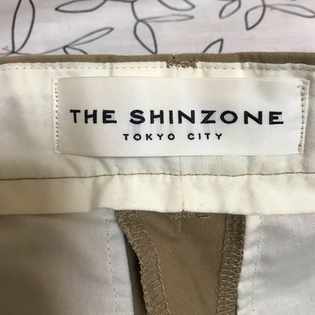 Shinzone(シンゾーン)のitigoo 様 専用    シンゾーン ハイウエストパンツ 34 レディースのパンツ(カジュアルパンツ)の商品写真