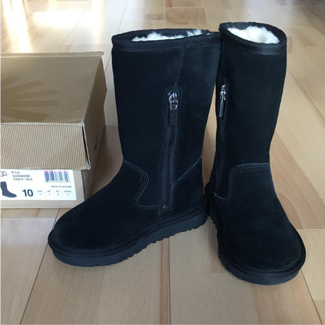 新品 UGG チャック付き ブーツ 17cm