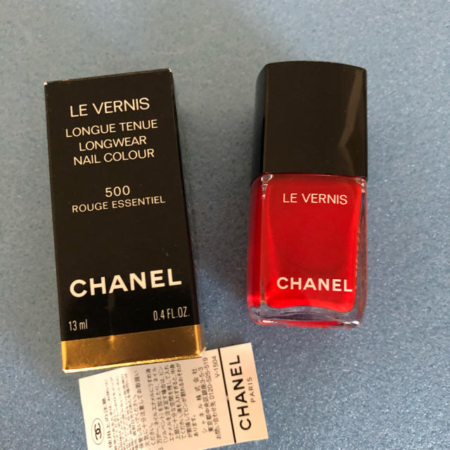 CHANEL(シャネル)のシャネル ネイル 赤マニキュア コスメ/美容のネイル(マニキュア)の商品写真