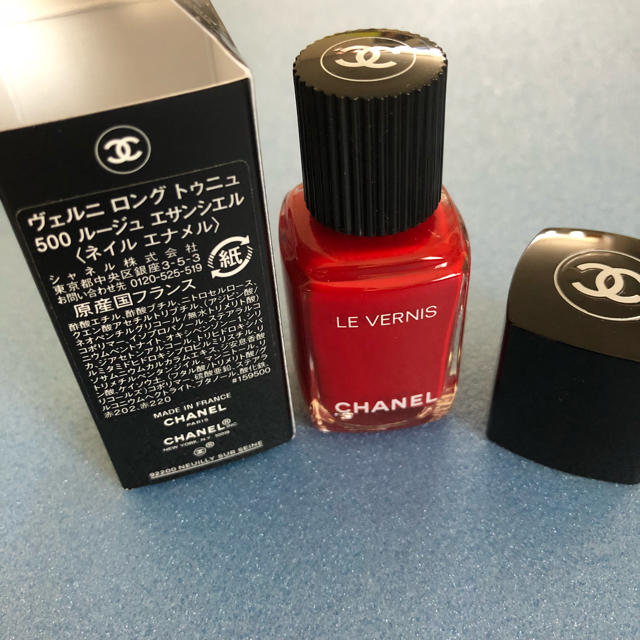 CHANEL(シャネル)のシャネル ネイル 赤マニキュア コスメ/美容のネイル(マニキュア)の商品写真