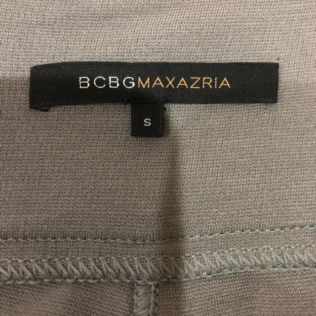 BCBGMAXAZRIA(ビーシービージーマックスアズリア)の値下げしました‼️BCBG タイトスカート グレー S レディースのスカート(ひざ丈スカート)の商品写真