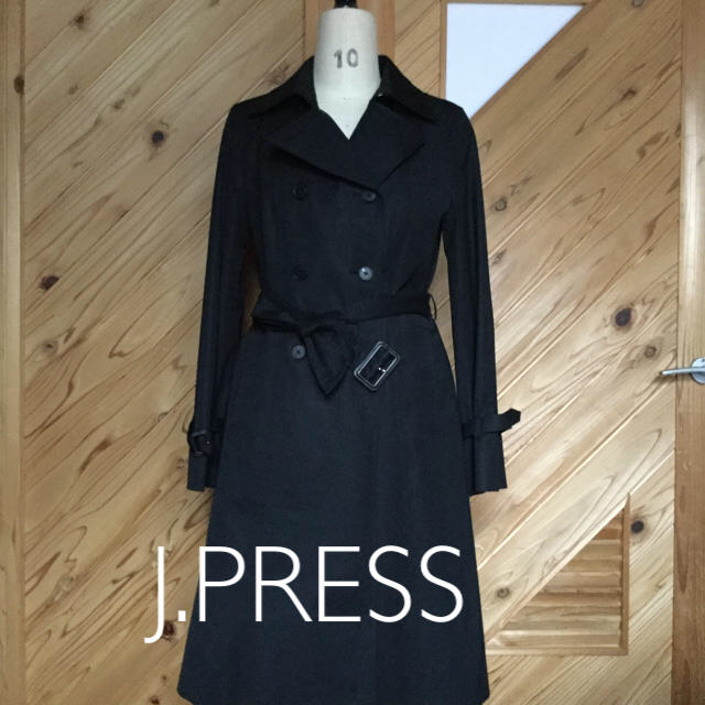 J.PRESS(ジェイプレス)のJ. PRESS  ロング トレンチコートライナー付き 黒   訳あり レディースのジャケット/アウター(トレンチコート)の商品写真