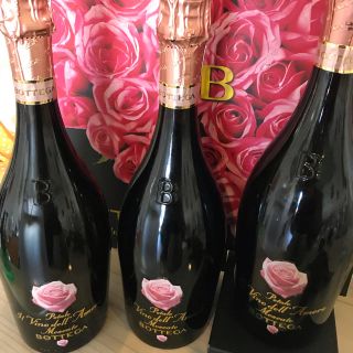 モエエシャンドン(MOËT & CHANDON)の1本単品☆入手困難☆非売品☆ボッテガモスカートペタロ(シャンパン/スパークリングワイン)