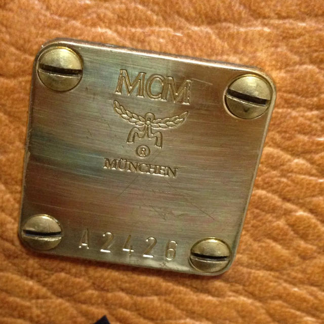 MCM(エムシーエム)のMCMショルダーバッグ レディースのバッグ(ショルダーバッグ)の商品写真