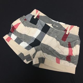 バーバリー(BURBERRY)のバーバリー キッズ ショートパンツ 8Y(パンツ/スパッツ)