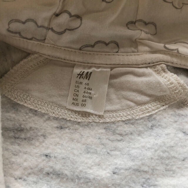H&M(エイチアンドエム)のH&Mオールインワンスーツ 4-6ヶ月用 キッズ/ベビー/マタニティのベビー服(~85cm)(カバーオール)の商品写真