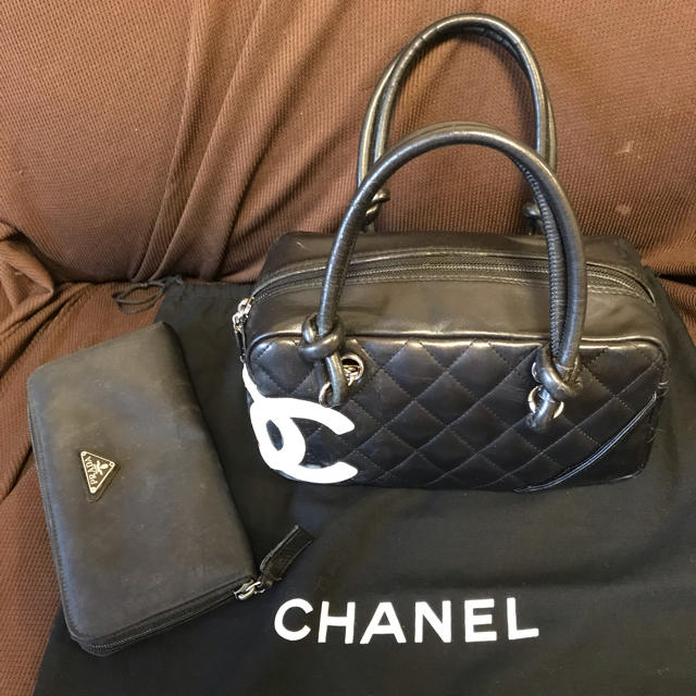 CHANEL(シャネル)のガチムチ様専用  CHANELの カンボンライン ボーリング ミニバック レディースのバッグ(ハンドバッグ)の商品写真