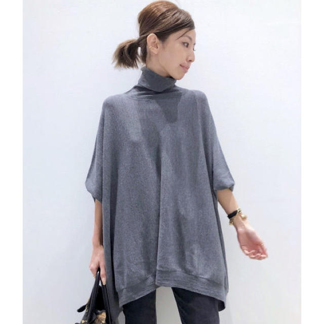 L'Appartement DEUXIEME CLASSE(アパルトモンドゥーズィエムクラス)のLABRADOR T/N Volume Knit◆  グレー 新品タグ付き レディースのトップス(ニット/セーター)の商品写真