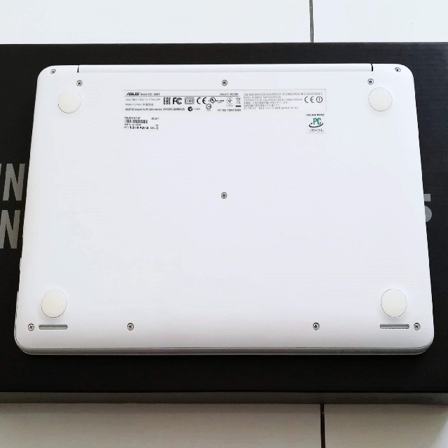 ASUS EeeBook X205TA 11.6型