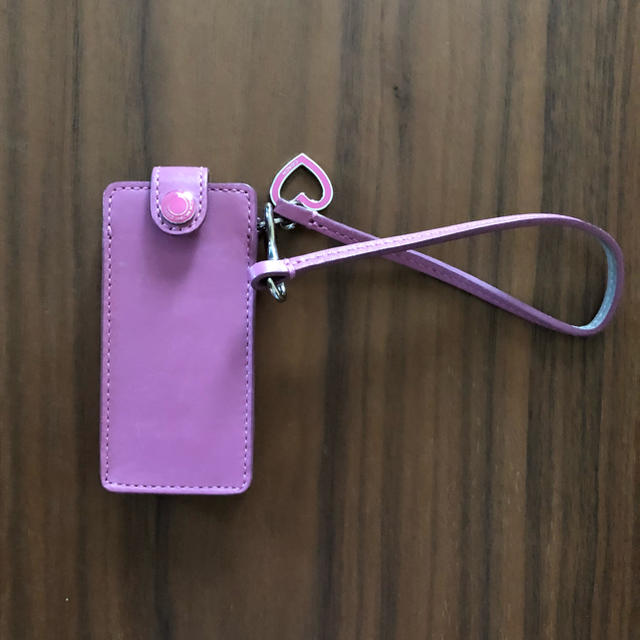 COACH(コーチ)のカズピ様専用  ipod 用  ＣＯＡＣＨのケース スマホ/家電/カメラのオーディオ機器(その他)の商品写真