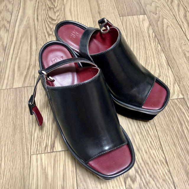 SLY(スライ)の【kiii様専用】ストラップサンダル サンダル レディースの靴/シューズ(サンダル)の商品写真