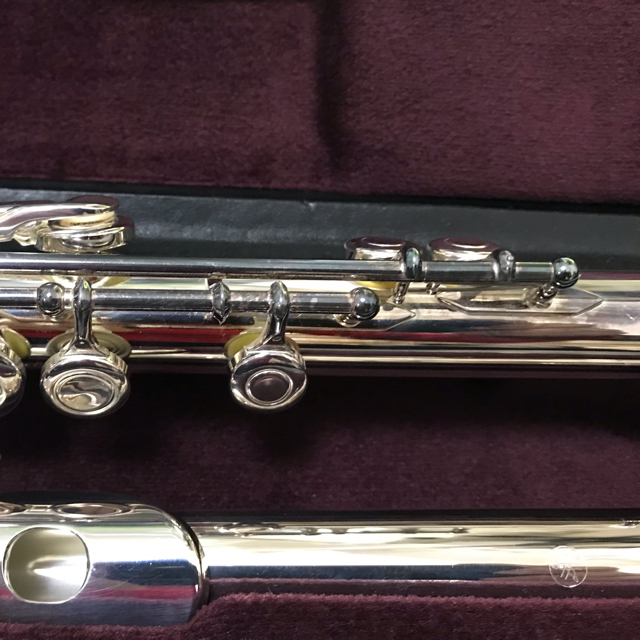 ヤマハ(ヤマハ)のYAMAHA フルート YFL211 楽器の管楽器(フルート)の商品写真