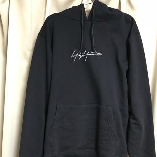 ヨウジヤマモト(Yohji Yamamoto)のヨウジヤマモト ニューエラ パーカー(パーカー)