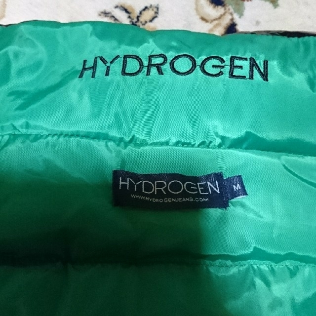 HYDROGEN(ハイドロゲン)の値下げ！！ハイドロゲン メンズのジャケット/アウター(ダウンベスト)の商品写真