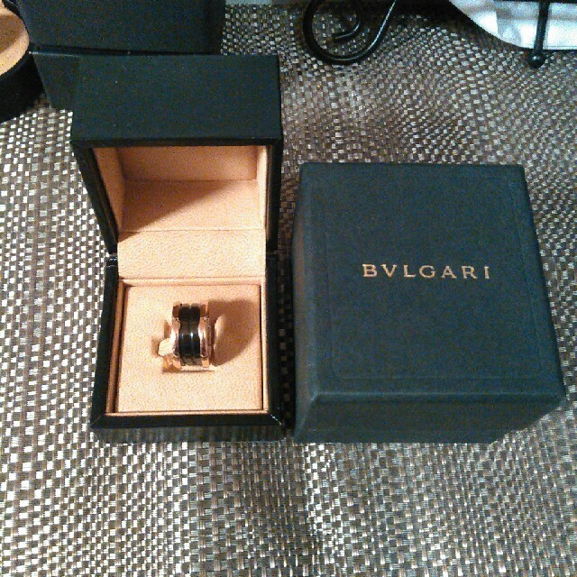 BVLGARI(ブルガリ)の新品BVLGARIアウトレット正規品リングゆゆ様専用 レディースのアクセサリー(リング(指輪))の商品写真