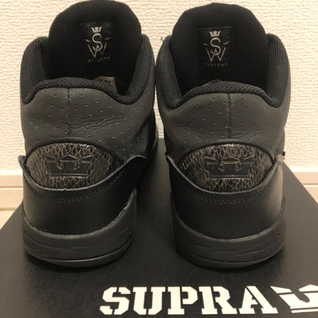 SUPRA(スープラ)のレアカラー！SUPRA ESTABAN ALL BLACK メンズの靴/シューズ(スニーカー)の商品写真
