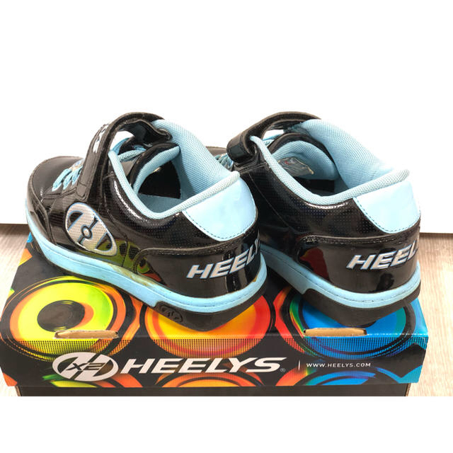 HEELYS(ヒーリーズ)の★ああ8293さま専用★12/5まで キッズ/ベビー/マタニティのキッズ靴/シューズ(15cm~)(ローラーシューズ)の商品写真