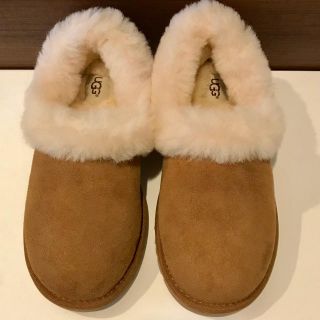 アグ(UGG)の専用 (スリッポン/モカシン)