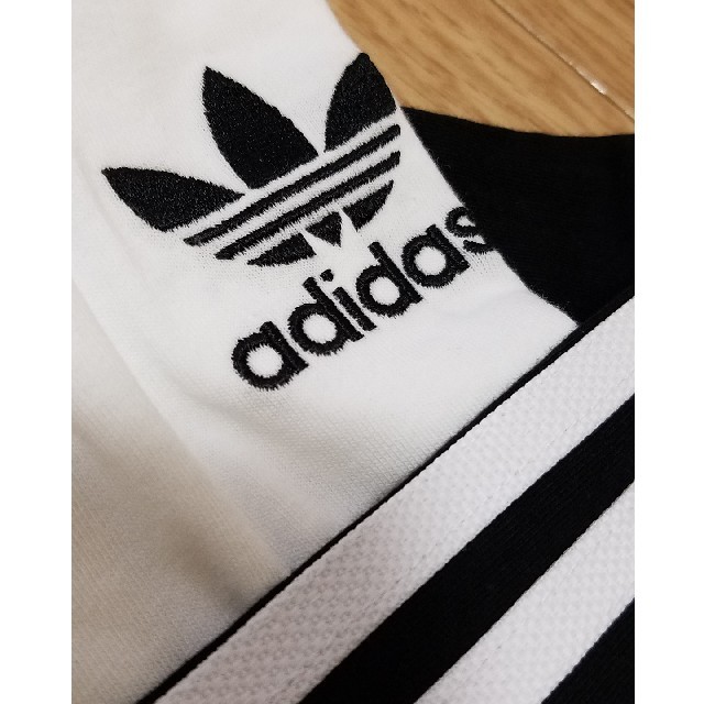 adidas(アディダス)のロンＴ adidas originals レディースのトップス(Tシャツ(長袖/七分))の商品写真