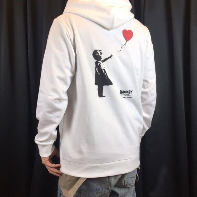 新品 BANKSY バンクシー 風船と少女 グラフィティ バックプリント ジップ