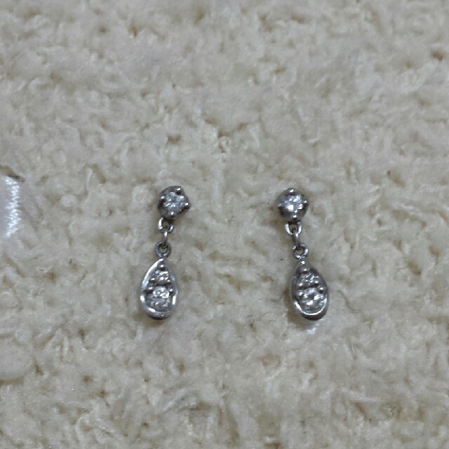 ヴァンドーム青山 プラチナダイヤモンドピアス - ピアス