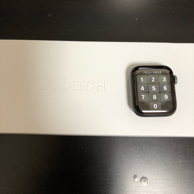 Apple Watch(アップルウォッチ)のPON様専用  Applewatch series4  GPS メンズの時計(腕時計(デジタル))の商品写真