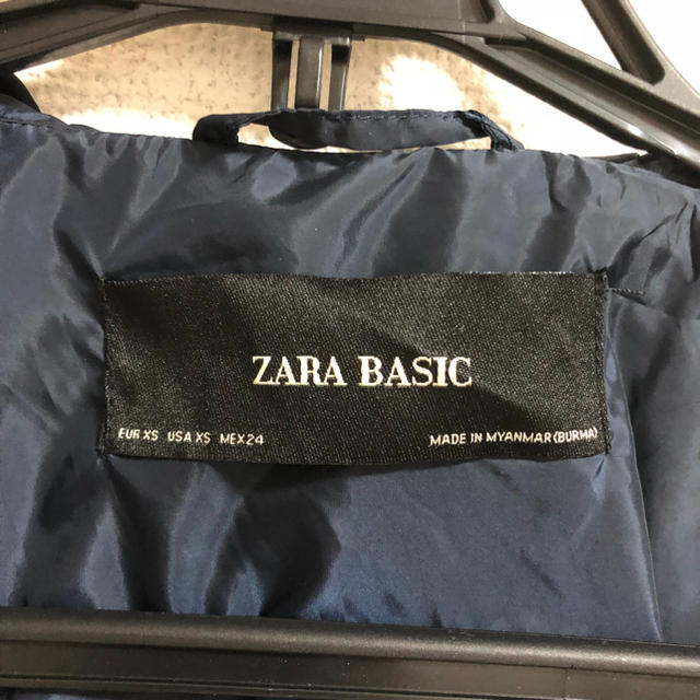 ZARA(ザラ)のりんりん様 ZARA ウィンドブレーカー レディースのジャケット/アウター(ナイロンジャケット)の商品写真