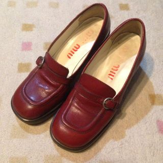 ミュウミュウ(miumiu)のMiu Miu ヴィンテージ風パンプス(ハイヒール/パンプス)