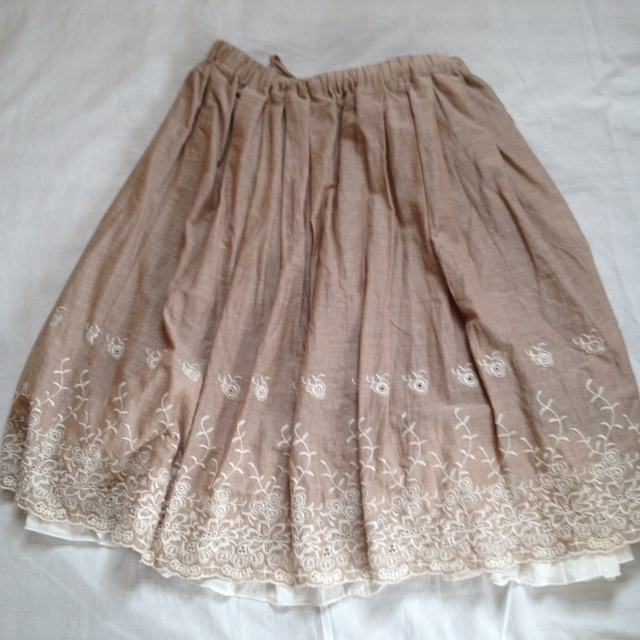 MOUTH vally ふんわりスカート レディースのスカート(ひざ丈スカート)の商品写真