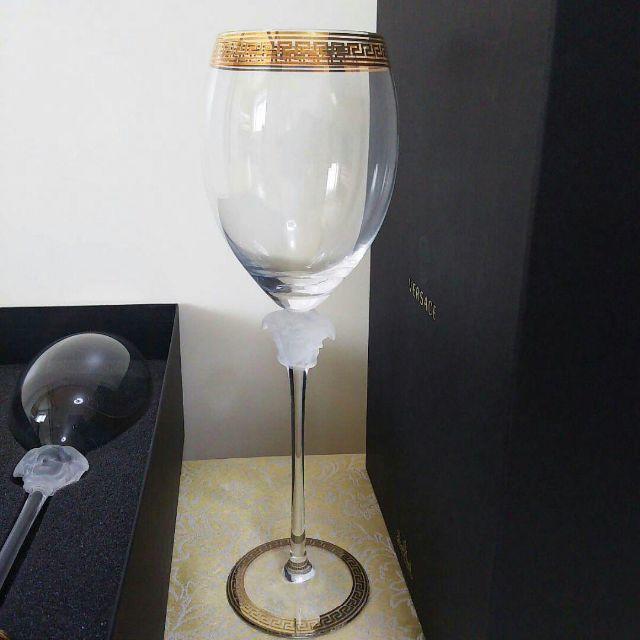 ヴェルサーチ×ローゼンタール ワイングラスの通販 by ヨリコ's shop｜ラクマ メデューサ ペア 爆買い安い
