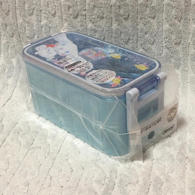 シナモンロール お弁当箱 2段 お箸付き☆の通販 by さりー's シナモンロール お弁当箱 2段 お箸付き☆の通販 by さりー's